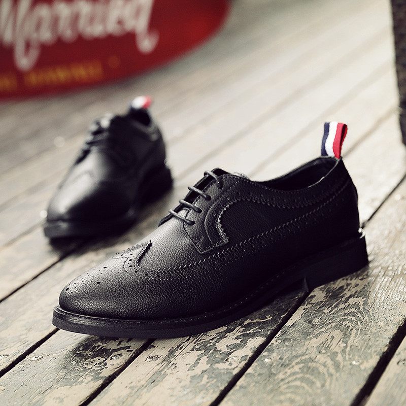 2020 Jar A Leto Nové Brogue Topánky Farebne Leštené Spoločenské Pánske Ležérne Šnurovacie Nízke Trendy