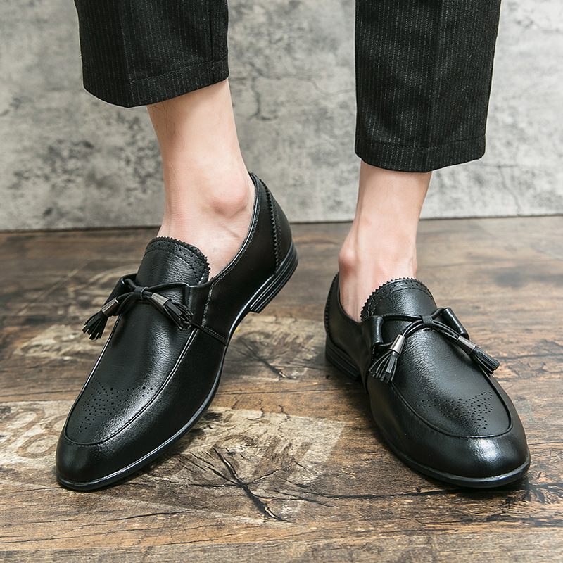 Brogue Topánky Vyrezávané Špicaté Spoločenské Pánske Trendové Jesenné Priedušné Strapcové Slip-on